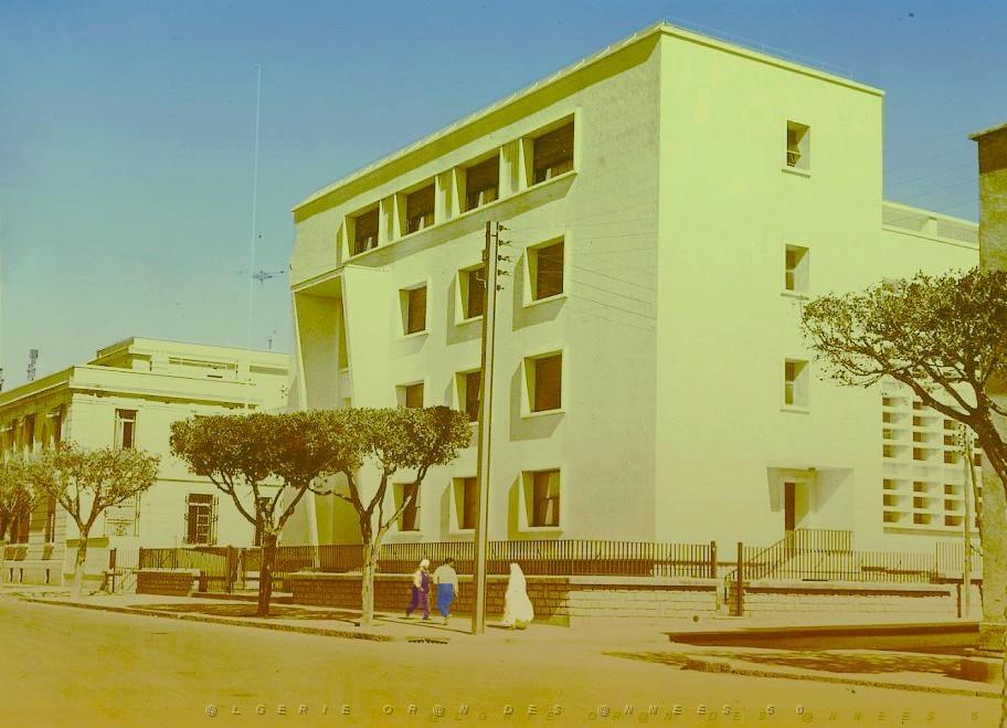 RELIZANE 509  MAISON DE L' AGRICULTURE.jpg